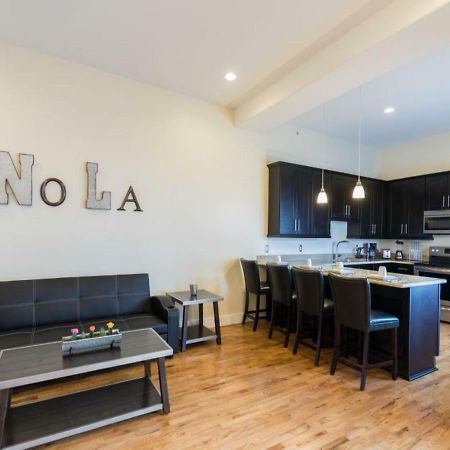 Beautiful Condos Steps From French Quarter And Bourbon St Nueva Orleans Exterior foto