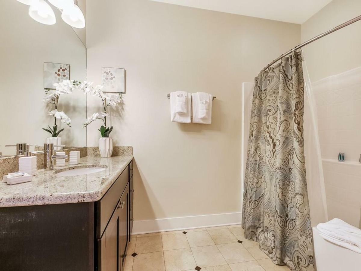 Beautiful Condos Steps From French Quarter And Bourbon St Nueva Orleans Exterior foto
