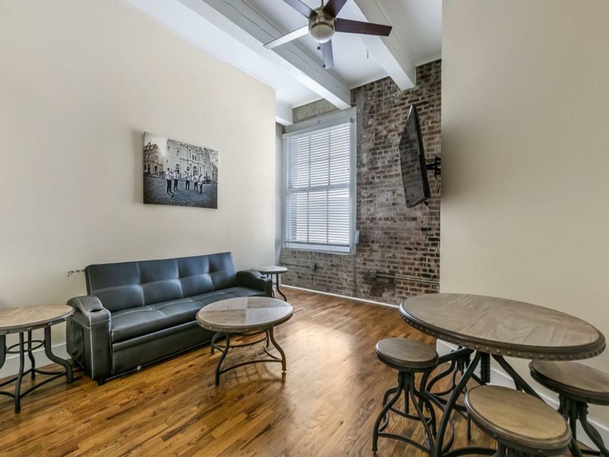 Beautiful Condos Steps From French Quarter And Bourbon St Nueva Orleans Exterior foto